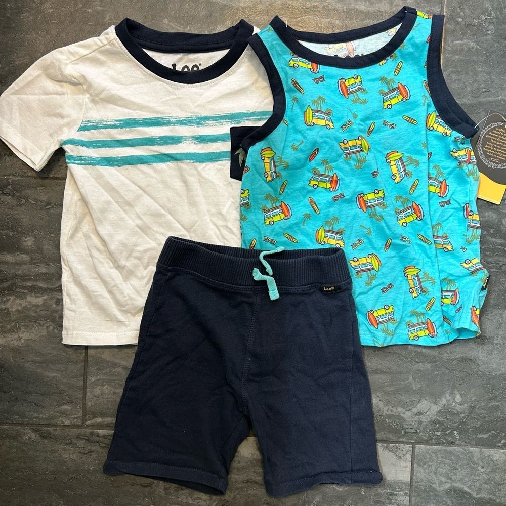 Lee 3 pc set with short sleeve T-shirt, tank top and shorts
